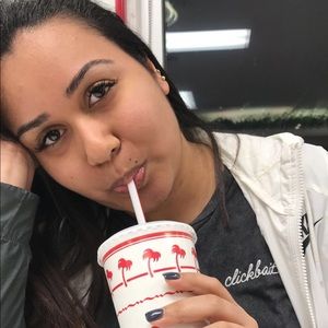 Meet your Posher, Lilian